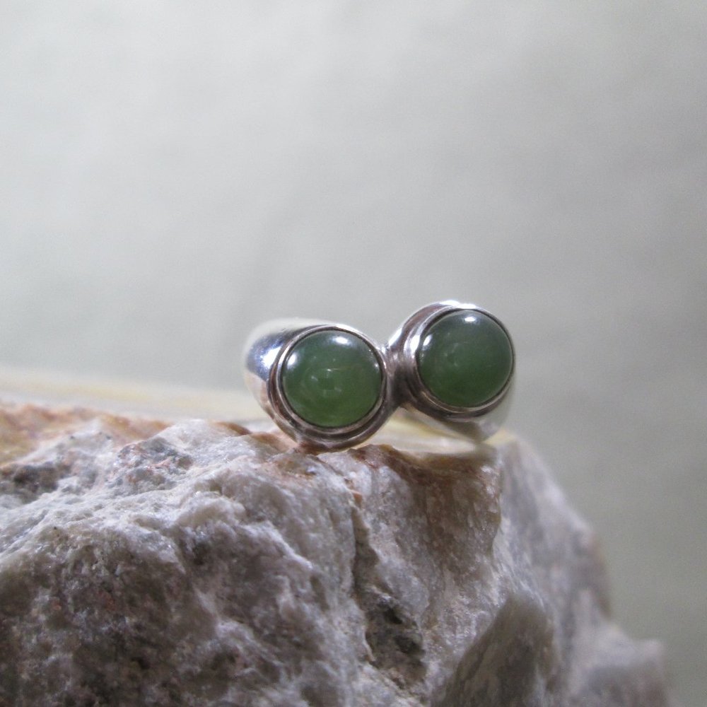 Sterling Silver Jade Ring TWIN SUN Studio Design - Picture 3 of 8